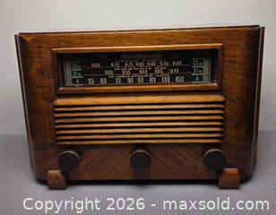 MaxSold Auction: Canadian General Electric KL-500 Tabletop / Mantel Radio  - New Westminster (British Columbia, Canada) SELLER MANAGED Downsizing Online Auction - Hamilton Street