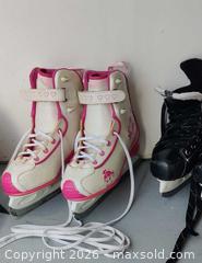 MaxSold Auction: Youth Ice Skates – Girls Figure Skates (Size 4) & Bauer Nexus Hockey Skates (Youth 11)  - Toronto (Ontario, Canada) SELLER MANAGED Downsizing Online Auction - Eastern Avenue (STORAGE)