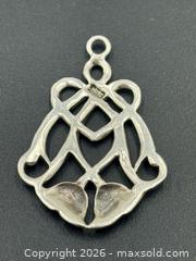MaxSold Auction: 925 Sterling Silver Pendant  - Esquimalt (British Columbia, Canada) PARTNER MANAGED Estate Sale Online Auction - Lampson Street