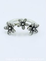 MaxSold Auction: Flower Pandora Ring Size 6.5 925 Sterling Silver  - Esquimalt (British Columbia, Canada) PARTNER MANAGED Estate Sale Online Auction - Lampson Street