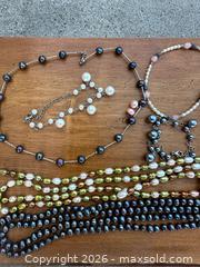 MaxSold Auction: Pearl Jewelry Collection  - Redwood City (California, USA) SELLER MANAGED Downsizing Online Auction -  Glenwood Avenue