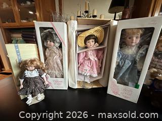 MaxSold Auction: Porcelain Dolls - Set of 4 - Redwood City (California, USA) SELLER MANAGED Downsizing Online Auction -  Glenwood Avenue