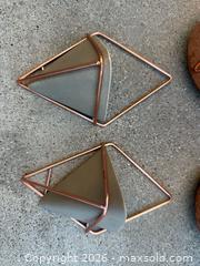 MaxSold Auction: Rose gold Planters + 2 Hanging Succulent Holders  - Redwood City (California, USA) SELLER MANAGED Downsizing Online Auction -  Glenwood Avenue