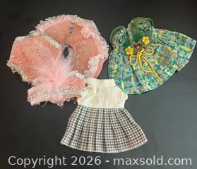 MaxSold Auction: Storybook Dolls - Redwood City (California, USA) SELLER MANAGED Downsizing Online Auction -  Glenwood Avenue