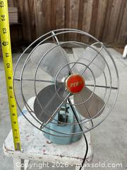 MaxSold Auction: Vintage Zero Fan  - Redwood City (California, USA) SELLER MANAGED Downsizing Online Auction -  Glenwood Avenue