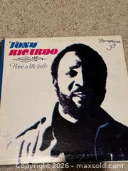 MaxSold Auction: Albums - Douglasville (Georgia, USA) PARTNER MANAGED Downsizing Online Auction - Highway 92 - Fairburn Road (CONDO)