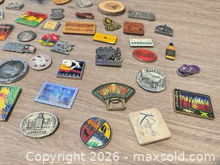 MaxSold Auction: Lot of Approximately 59 Souvenir Fridge Magnets (Various Materials) - Douglasville (Georgia, USA) PARTNER MANAGED Downsizing Online Auction - Highway 92 - Fairburn Road (CONDO)