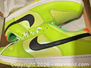 MaxSold Auction: Nike Dunk Low SE FJ4610-702 Volt/Black/Total Orange Size 14 - Douglasville (Georgia, USA) PARTNER MANAGED Downsizing Online Auction - Highway 92 - Fairburn Road (CONDO)