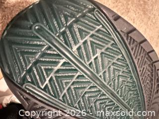 MaxSold Auction: Nike LeBron VII DX8554-001 Black/Team Orange-Gorge Green - Douglasville (Georgia, USA) PARTNER MANAGED Downsizing Online Auction - Highway 92 - Fairburn Road (CONDO)