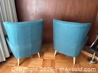 MaxSold Auction: 2 Wingback Chairs & Ottoman - Richmond (California, USA) PARTNER MANAGED Reseller Online Auction - Fresno Avenue