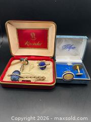 MaxSold Auction: Boxed Jewelry - Richmond (California, USA) PARTNER MANAGED Reseller Online Auction - Fresno Avenue