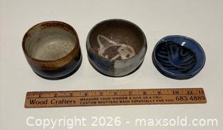 MaxSold Auction: Pottery Cups & Bowls & More - Richmond (California, USA) PARTNER MANAGED Reseller Online Auction - Fresno Avenue