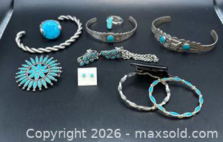 MaxSold Auction: Real & Faux Turquoise Jewelry - Richmond (California, USA) PARTNER MANAGED Reseller Online Auction - Fresno Avenue