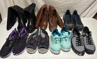 MaxSold Auction:  Shoes Women 8 & Men 8.5 - Richmond (California, USA) PARTNER MANAGED Reseller Online Auction - Fresno Avenue