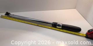 MaxSold Auction: Large adjustable torque wrench - Victoria (British Columbia, Canada) PARTNER MANAGED Reseller Online Auction - Island Highway