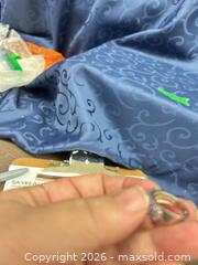 MaxSold Auction: Silver Ring Marked 925 with Tanzanite Stones - Kawartha Lakes (Ontario, Canada) SELLER MANAGED Reseller Online Auction - Lindsay Street South