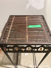 MaxSold Auction: Square Metal Table  - Kawartha Lakes (Ontario, Canada) SELLER MANAGED Reseller Online Auction - Lindsay Street South