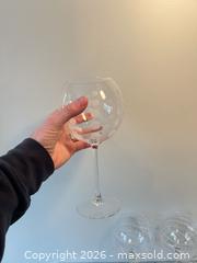 MaxSold Auction: Assorted Wine and Glassware Lot, 11 Pieces - Toronto (Ontario, Canada) PARTNER MANAGED Downsizing Online Auction - Creekwood Drive