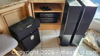 MaxSold Auction: Home audio system: Yamaha receiver & CD player with speakers - Toronto (Ontario, Canada) PARTNER MANAGED Downsizing Online Auction - Creekwood Drive
