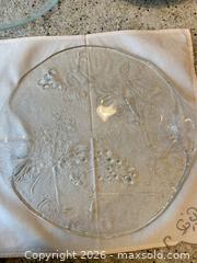 MaxSold Auction: Lot of Mixed Dinner & Serving Plates — Glass and Ceramic (Approx. 16) - Toronto (Ontario, Canada) PARTNER MANAGED Downsizing Online Auction - Creekwood Drive