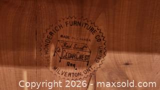 MaxSold Auction: The Honderich Red Seal Cedar Hope Chest, Walnut/Mahogany Veneer - Toronto (Ontario, Canada) PARTNER MANAGED Downsizing Online Auction - Creekwood Drive