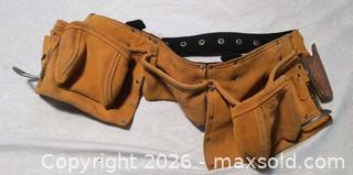 MaxSold Auction: Husky Leather Tool Belt - Gloucester (Massachusetts, USA) SELLER MANAGED Downsizing Online Auction -  Fremont Street
