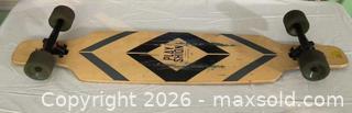 MaxSold Auction: PLAYSHION SKATEBOARD  - Gloucester (Massachusetts, USA) SELLER MANAGED Downsizing Online Auction -  Fremont Street