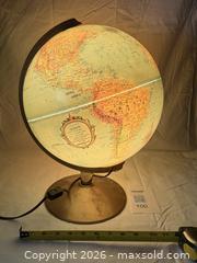 MaxSold Auction: RARE Vintage 1970's Replogle Illuminated Globe  - Ottawa (Ontario, Canada) SELLER MANAGED Downsizing Online Auction -  Prince Albert Street