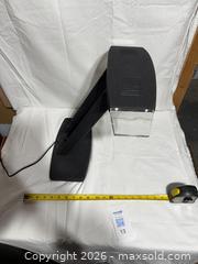 MaxSold Auction: Vintage Black halogen Desk Table Lamp Robert Sonneman  - Ottawa (Ontario, Canada) SELLER MANAGED Downsizing Online Auction -  Prince Albert Street