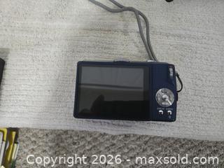 MaxSold Auction: Lot of 2 cameras  - Abbotsford (British Columbia, Canada) SELLER MANAGED Downsizing Online Auction - Auguston Parkway South                 