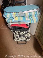 MaxSold Auction: Lot of 3- 2 cooler bags and 1 bundle buggy - Toronto (Ontario, Canada) SELLER MANAGED Moving Online Auction - Tennis Crescent