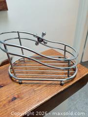 MaxSold Auction: Metal bathroom caddy - Toronto (Ontario, Canada) SELLER MANAGED Moving Online Auction - Tennis Crescent