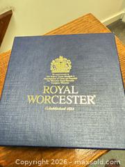 MaxSold Auction: Royal Worcester 250th Anniversary Gardiner Trinket Tray - Toronto (Ontario, Canada) SELLER MANAGED Moving Online Auction - Tennis Crescent