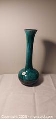 MaxSold Auction: 11 in.tall vase  - Haldimand (Ontario, Canada) SELLER MANAGED Downsizing Online Auction - Ramsey Drive