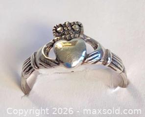 MaxSold Auction: 925 Sterling Silver CELTIC CLADDAGH RING Size 5.5 - Shelburne (Ontario, Canada) SELLER MANAGED Downsizing Online Auction - Main Street East