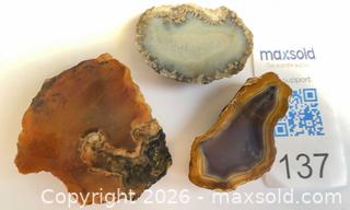 MaxSold Auction: AGATE Geode Chunks - Shelburne (Ontario, Canada) SELLER MANAGED Downsizing Online Auction - Main Street East