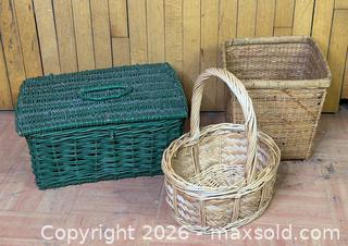 MaxSold Auction: Vintage Baskets - Hamilton (Ontario, Canada) SELLER MANAGED Estate Sale Online Auction - Gertrude Street
