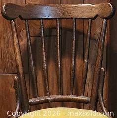 MaxSold Auction: Vintage Bentwood Cafe Chair Set - Markham (Ontario, Canada) SELLER MANAGED Moving Online Auction - Framingham Drive
