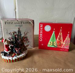 MaxSold Auction: 2 Christmas Decorations - FF Musical Decor - Glendale (California, USA) SELLER MANAGED Moving Online Auction - West Dryden Street