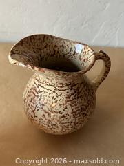 MaxSold Auction: 2 Pitcher - Glendale (California, USA) SELLER MANAGED Moving Online Auction - West Dryden Street