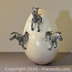 MaxSold Auction: R. Miranda Large Signed 3 Zebra Hatching Egg Sculpture - Mexico - Glendale (California, USA) SELLER MANAGED Moving Online Auction - West Dryden Street