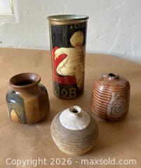 MaxSold Auction: Set of 4 Vases - Glendale (California, USA) SELLER MANAGED Moving Online Auction - West Dryden Street