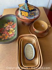MaxSold Auction: Various Dishes and Trays, Mexico, Italy - Glendale (California, USA) SELLER MANAGED Moving Online Auction - West Dryden Street