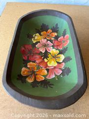 MaxSold Auction: Various Dishes and Trays, Mexico, Italy - Glendale (California, USA) SELLER MANAGED Moving Online Auction - West Dryden Street