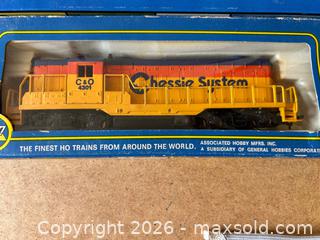 MaxSold Auction: Various Vintage Train Sets with Boxes - Glendale (California, USA) SELLER MANAGED Moving Online Auction - West Dryden Street