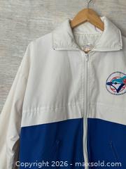 MaxSold Auction: Mens Vintage Toronto Blue Jays Size Medium Lightweight Jacket - Kingston (Ontario, Canada) SELLER MANAGED Downsizing Online Auction - Bishop Street