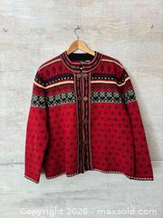 MaxSold Auction: Vintage Skyr Nordic Wool Clasp Cardigan Sweater - Size XL - Kingston (Ontario, Canada) SELLER MANAGED Downsizing Online Auction - Bishop Street