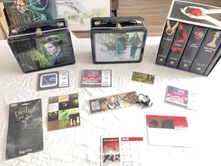 MaxSold Auction: Twilight Saga Paperback Boxed Set (Little, Brown) with 2 Lunchboxes - Oshawa (Ontario, Canada) SELLER MANAGED Reseller Online Auction - Skylark Avenue