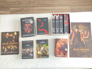 MaxSold Auction: Twilight Series Book Lot — Stephenie Meyer, Signed, 9+ Items - Oshawa (Ontario, Canada) SELLER MANAGED Reseller Online Auction - Skylark Avenue