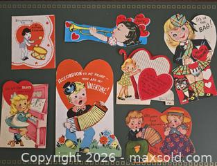 MaxSold Auction: Die-cut Vintage Paper Valentines Lot, Mid-20th Century Style - San Jose (California, USA) SELLER MANAGED Downsizing Online Auction - Paladin Drive
